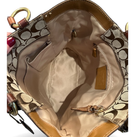 COACH Gallery Top-Zip Tote (model# E0768-11238) - Picture 4 of 11